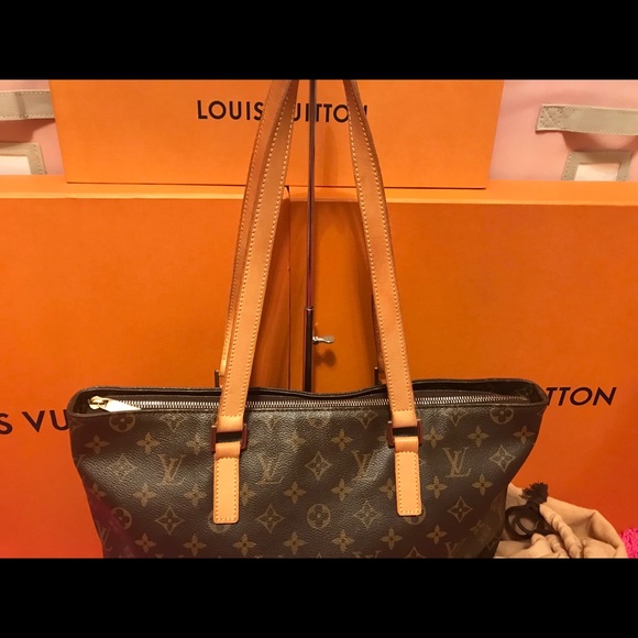 🌷SOLD🌷Authentic Louis Vuitton Cabas Mezzo - Picture 3 of 8